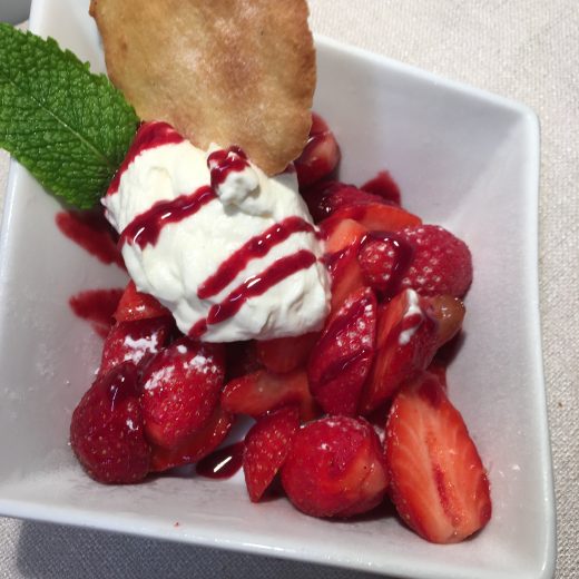 fraises du paus restaurant le chistera Bayonne